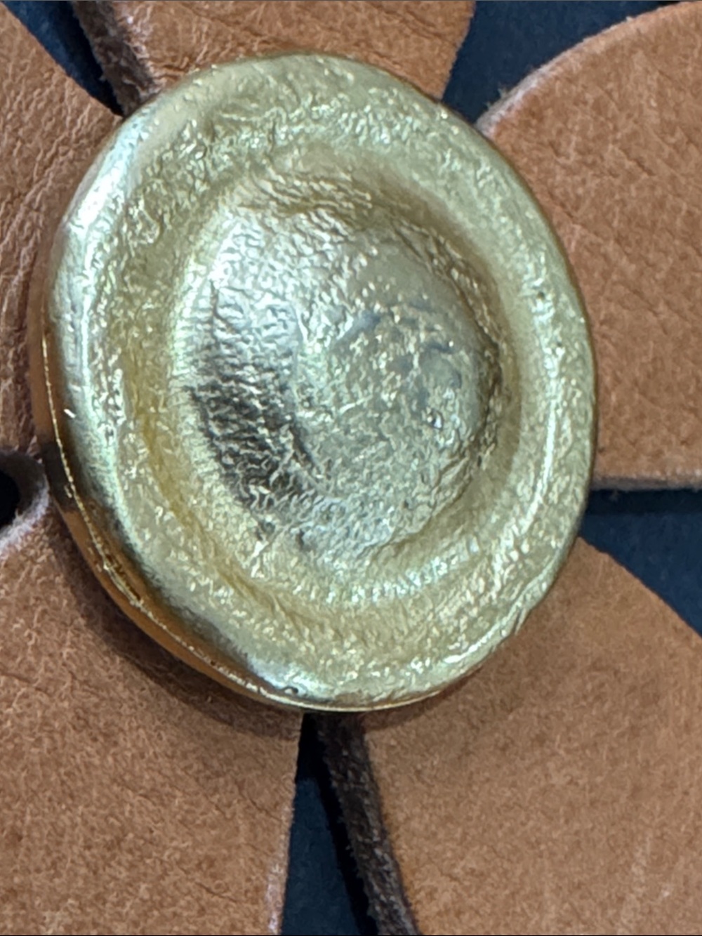 Vintage Leather Flower Belt - Picture 9 of 17